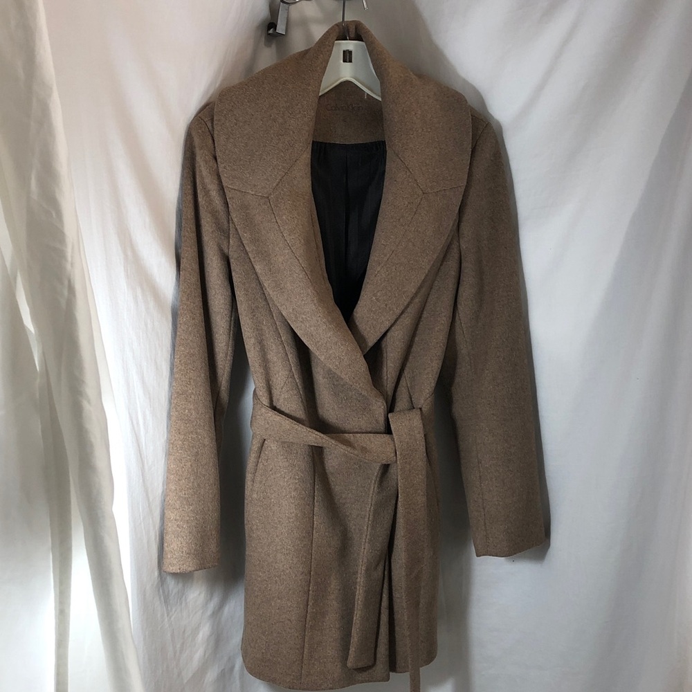 Calvin Klein Women’s Winter Tan Trench Coat, Size 6